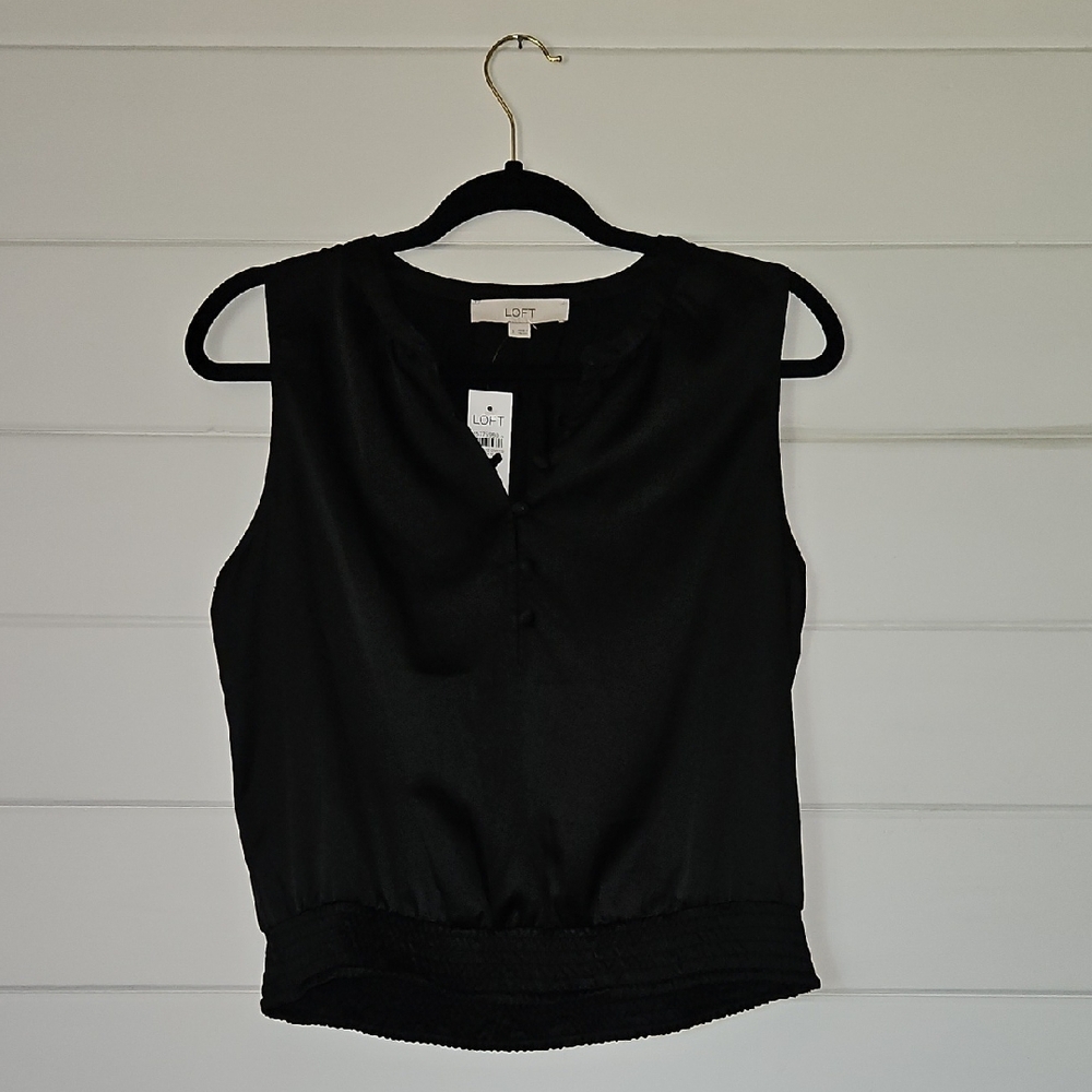 NWT LOFT Black Bubble Tank Blouse (S)